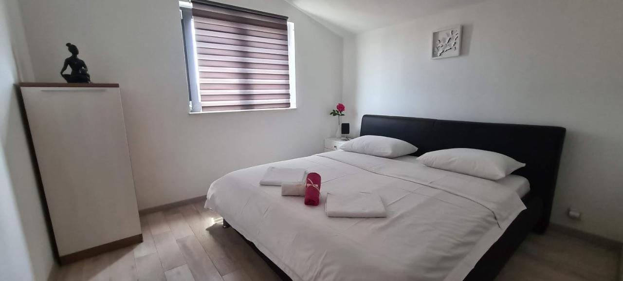 Apartments Centar Vodice Exterior foto